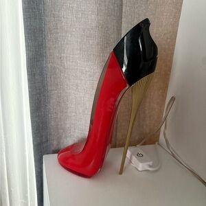 Carolina Herrera perfume